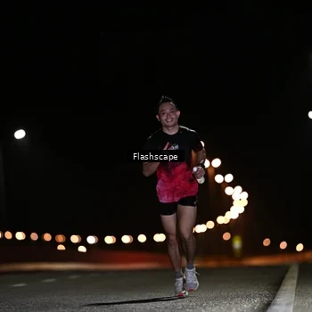 Runner Photo 9215637
