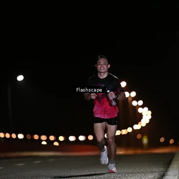 Runner Photo 9215736