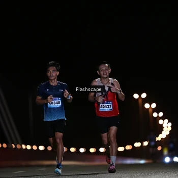 Runner Photo 9215791