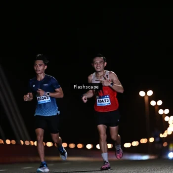 Runner Photo 9215806