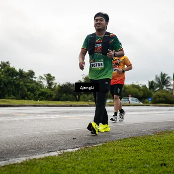 Runner Photo 9215866