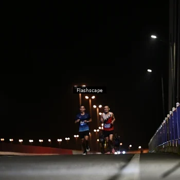 Runner Photo 9215878