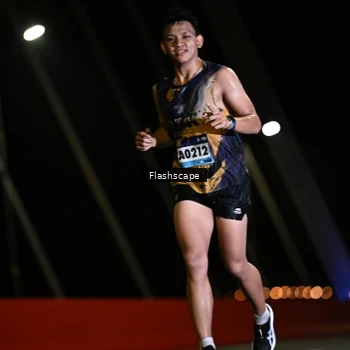 Runner Photo 9215906