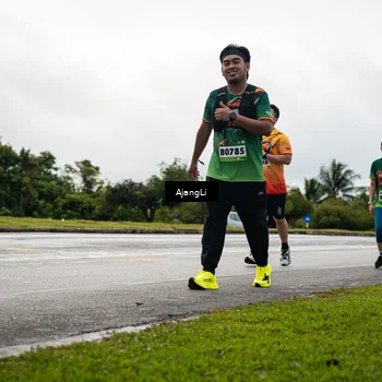 Runner Photo 9216370