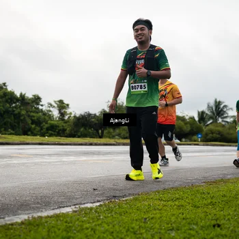Runner Photo 9216372