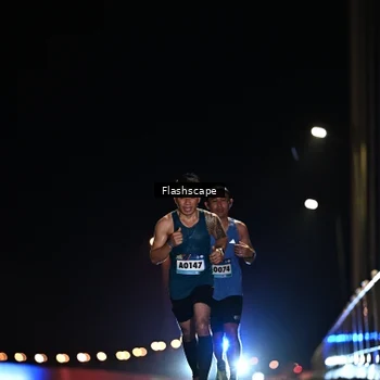 Runner Photo 9216687