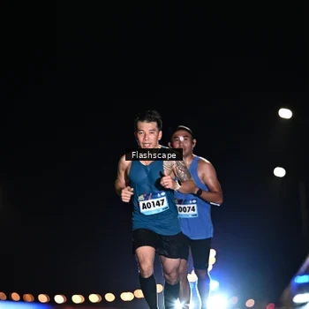 Runner Photo 9216704