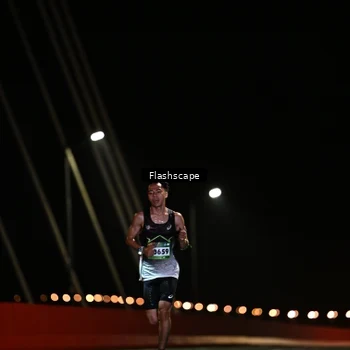 Runner Photo 9216758