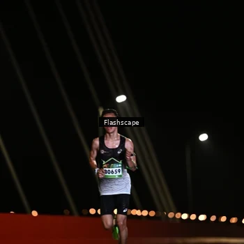 Runner Photo 9216771