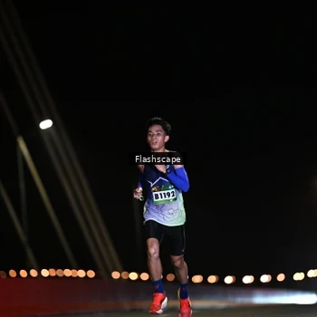 Runner Photo 9216849