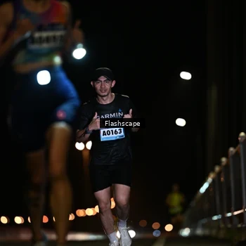 Runner Photo 9217570