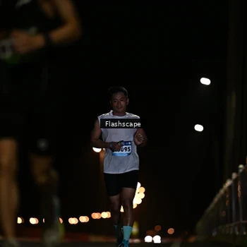 Runner Photo 9217660