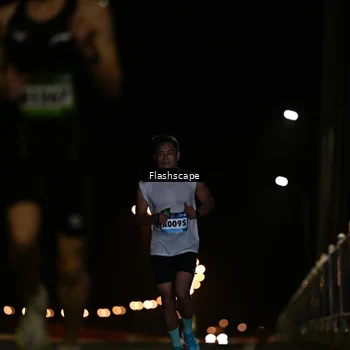 Runner Photo 9217663