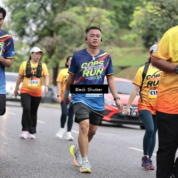 Runner Photo 9217740