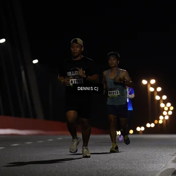 Runner Photo 9217844