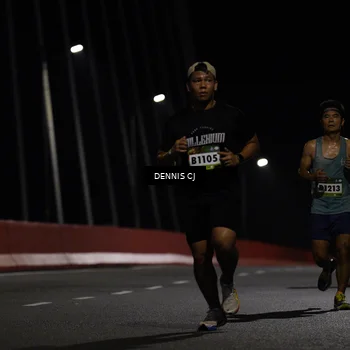 Runner Photo 9217856