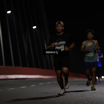 Runner Photo 9217857