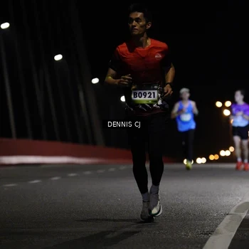 Runner Photo 9217953