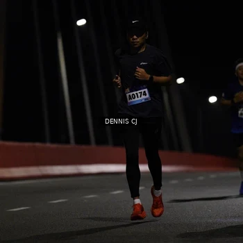 Runner Photo 9218327