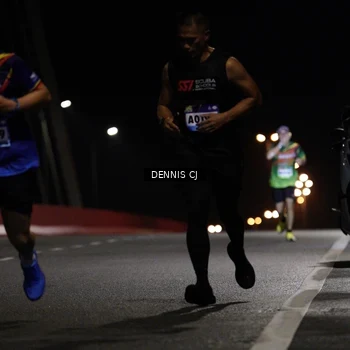 Runner Photo 9218345