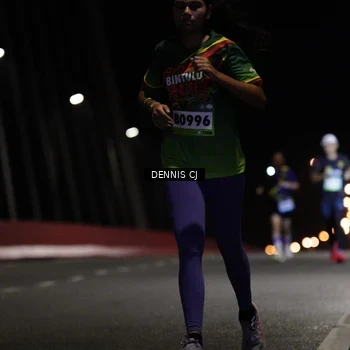 Runner Photo 9218515