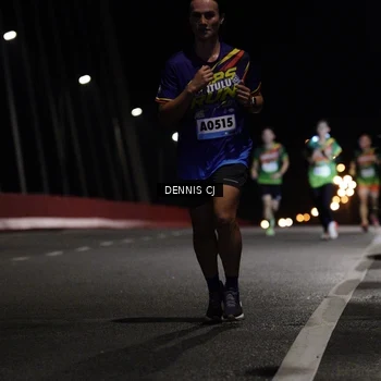 Runner Photo 9218618