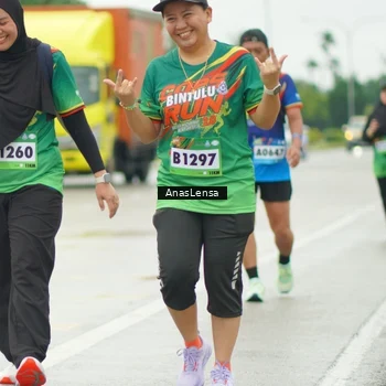 Runner Photo 9218683