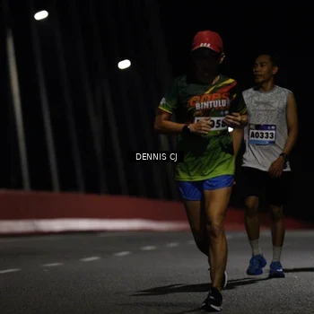 Runner Photo 9219089