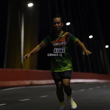 Runner Photo 9219468