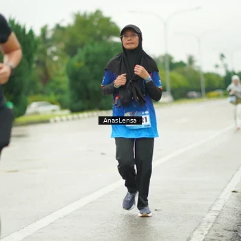Runner Photo 9219573