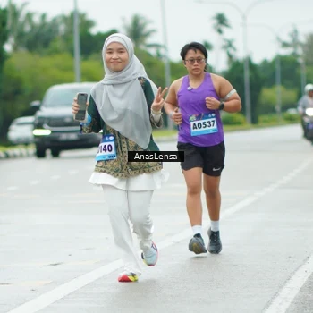 Runner Photo 9219613