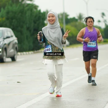 Runner Photo 9219730