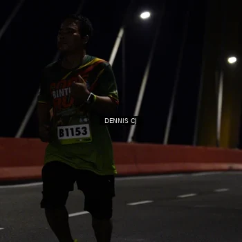 Runner Photo 9219840