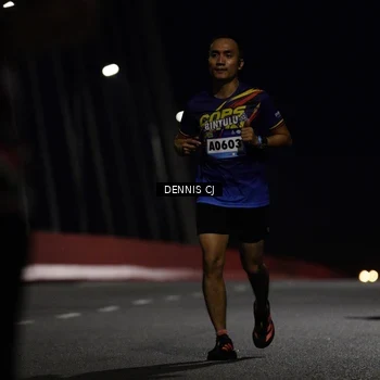 Runner Photo 9219881
