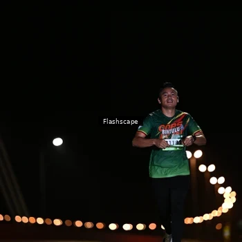 Runner Photo 9220037