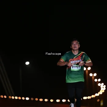 Runner Photo 9220072