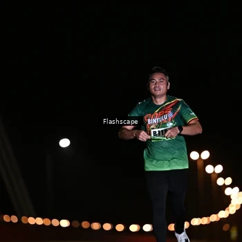 Runner Photo 9220131