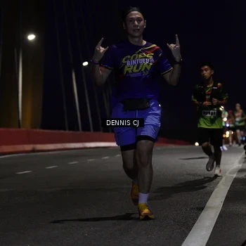 Runner Photo 9220637
