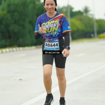 Runner Photo 9220663