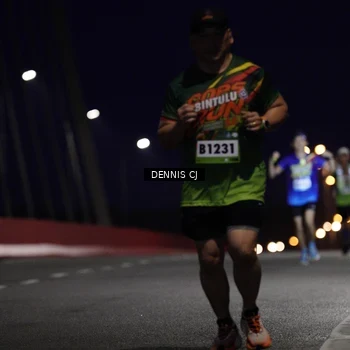 Runner Photo 9220796