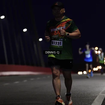 Runner Photo 9220801