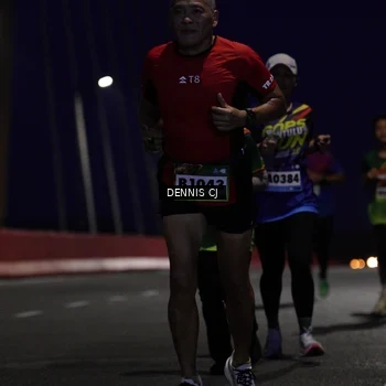 Runner Photo 9220963