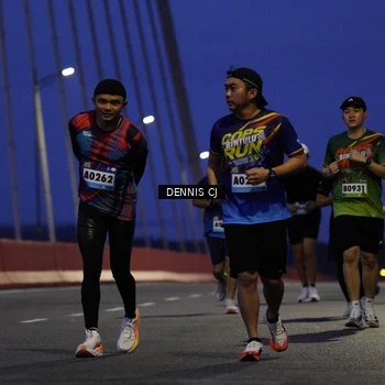 Runner Photo 9221376
