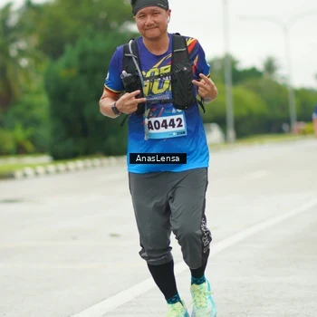 Runner Photo 9221378