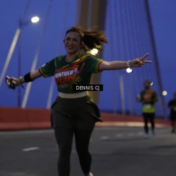 Runner Photo 9221440