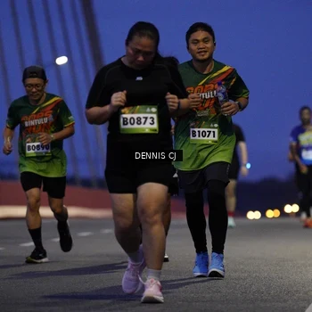 Runner Photo 9221502