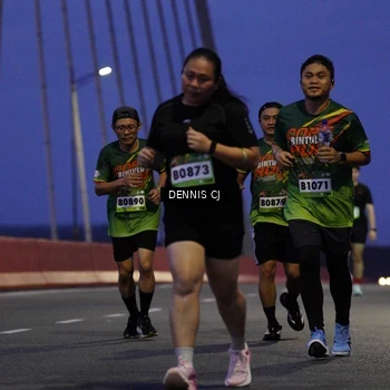 Runner Photo 9221509