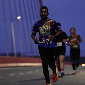 Runner Photo 9221553