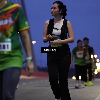 Runner Photo 9221590