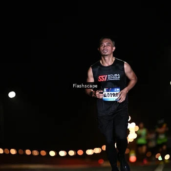 Runner Photo 9221692